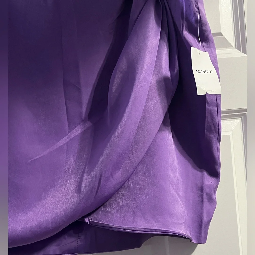 NWT! Women’s 1X Forever 21 Vibrant Purple Skirt - Picture 2 of 7